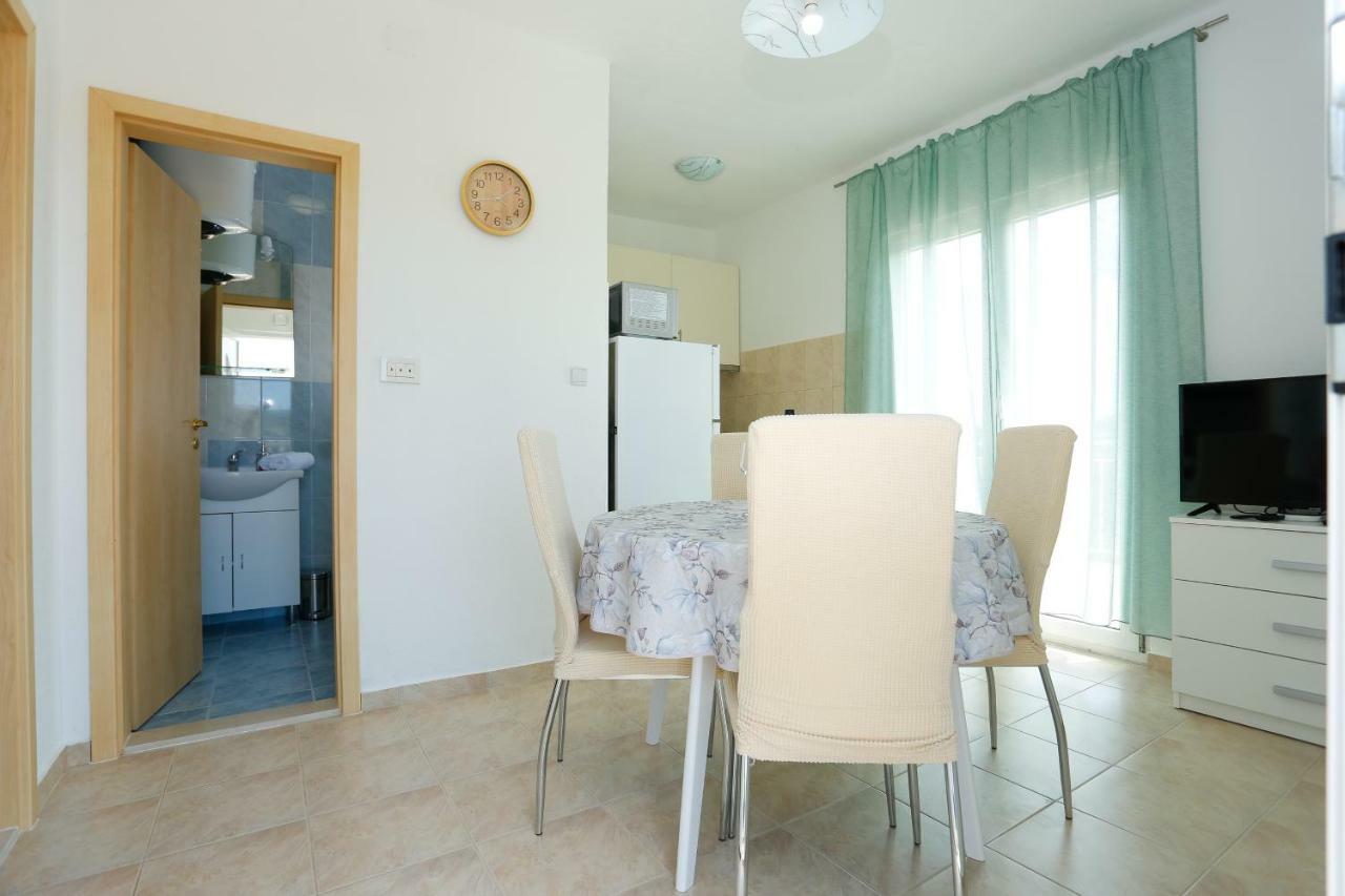 Апартаменти Apartman Paula 1 Вінішчє Екстер'єр фото